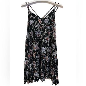 Women’s American Eagle Outfitters Black Floral Babydoll Dress, Size S.